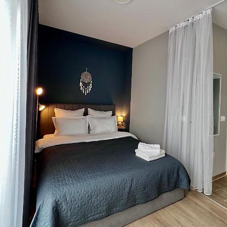 Blue Boho Studios And Apartments Брашов Экстерьер фото